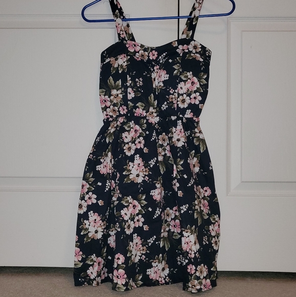 Print A-Line Sundress - Picture 1 of 5